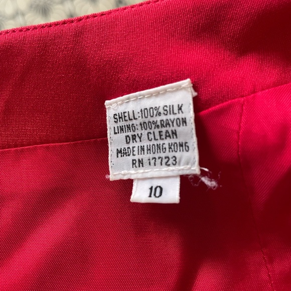 Albert Nipon Size 10 Silk  2 Piece Skirt Fitted Red Suit Women Bergdorf Goodman - Picture 5 of 8